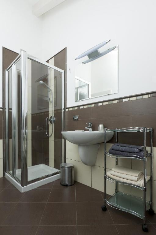 Aparthotel Casa Carla Torbole Sul Garda Habitación foto
