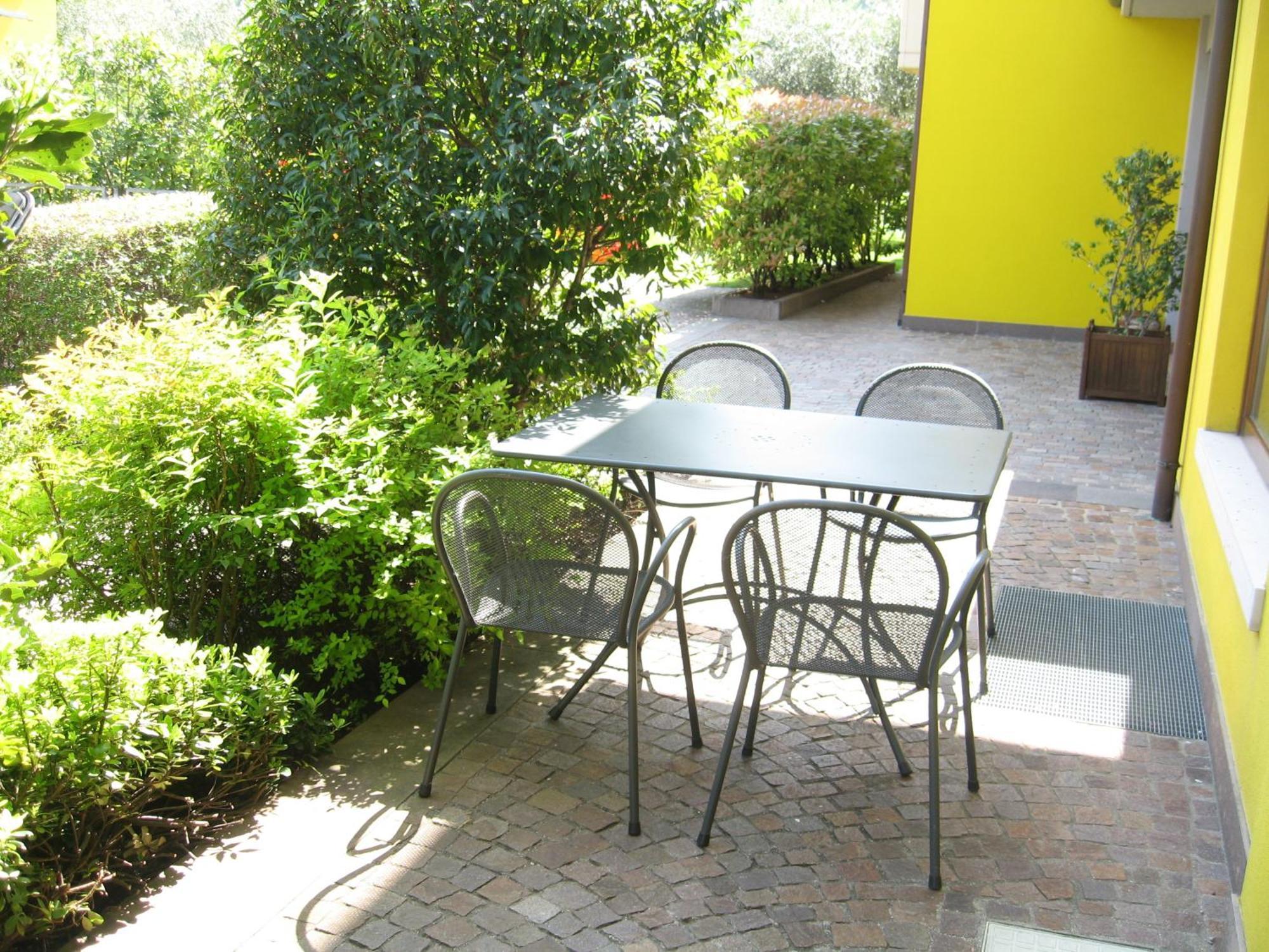 Aparthotel Casa Carla Torbole Sul Garda Exterior foto